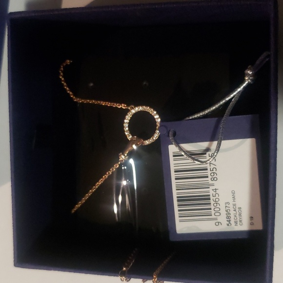 Swarovski Symbolic necklaceHand, White, Rose gold-tone plated - Picture 6 of 6